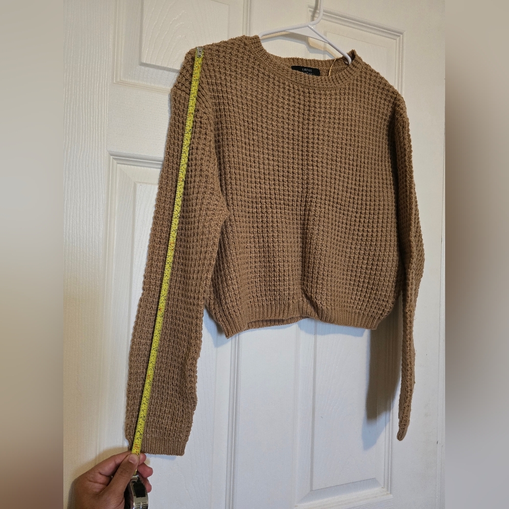 Urban Heritage Tan Crewneck Sweater with Ribbed Trim